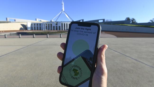 Our federal government is taking an illogical approach with its confusing and draconian new rules around the COVIDSafe tracing app.