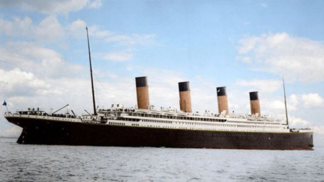 OceanGate Expeditions selling tickets to tour Titanic shipwreck | KidsNews