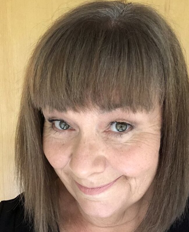 Dawn French unveils dramatic new hair transformation