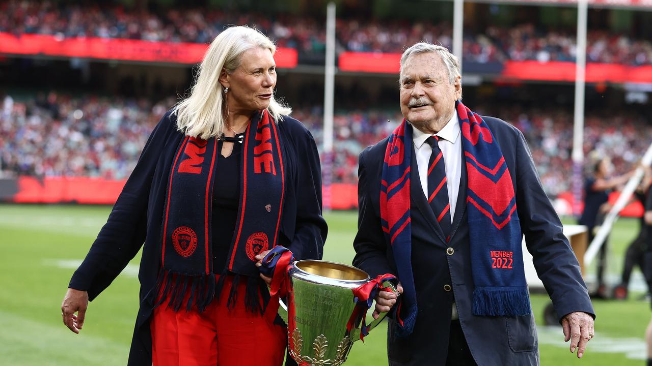 Melbourne club legend Ron Barassi and then president Kate Roffey