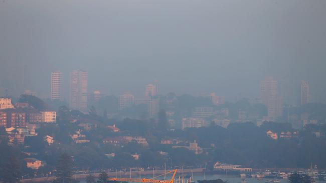 Sydney blanketed by thick haze as crews carry out hazard reduction ...