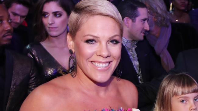 NEW YORK, NY - JANUARY 28:  (L-R) Recording artist Pink, Willow Sage Hart, Carey Hart and Judith Moore attend the 60th Annual GRAMMY Awards at Madison Square Garden on January 28, 2018 in New York City.  (Photo by Christopher Polk/Getty Images for NARAS)