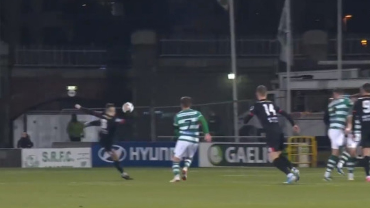 Dundalk's Jordan Flores scored one of the goals of the season