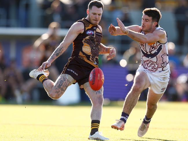 Blake Hardwick in action against Fremantle at UTAS Stadium earlier this season.(Photo by Michael Willson/AFL Photos via Getty Images)