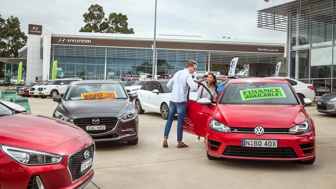 Long wait times are turning off some buyers from getting a new ride. Photo: by Thomas Wielecki.