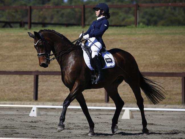 Emma Booth and Zidane preparing for the Paralympics. Picture: Dylan Robinson