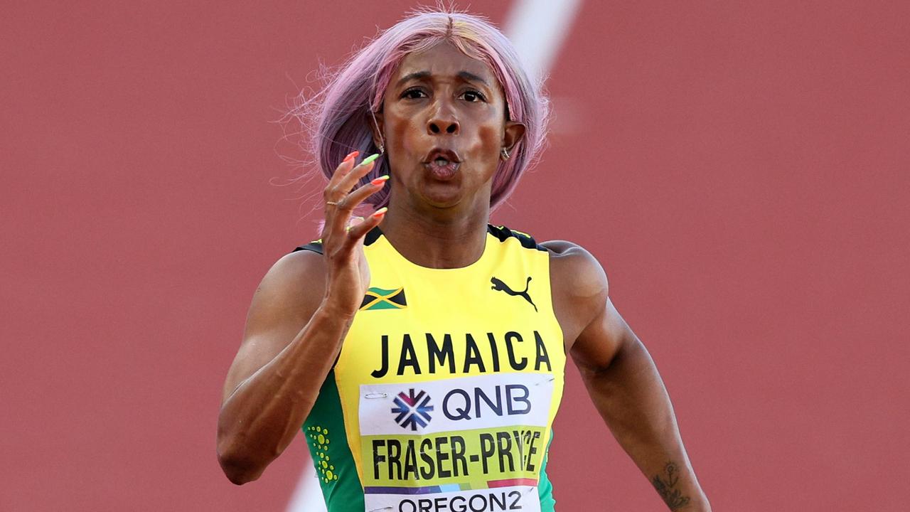 Shelly-Ann Fraser-Pryce of Team Jamaica competes in the Women's 200m Semi-Final on day five of the World Athletics Championships Oregon22 at Hayward Field on July 19, 2022 in Eugene, Oregon. (Photo by Andy Lyons/Getty Images for World Athletics)