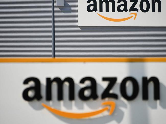 9000 staff sacked as Amazon spirals