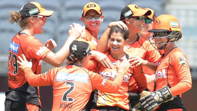 WBBL Semi-final: Perth Scorchers V Sydney Thunder Result | News.com.au ...