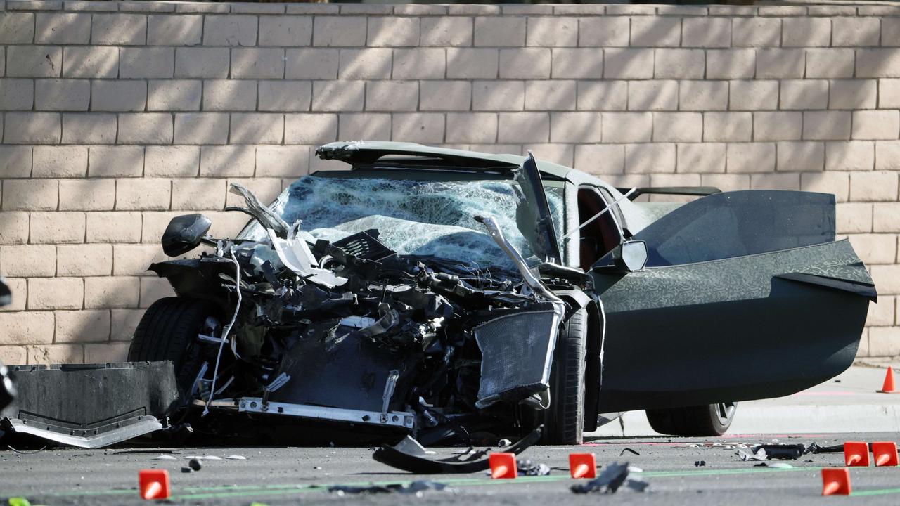 Las Vegas Raiders star Henry Ruggs faces DUI charge in fatal crash - CBS  News