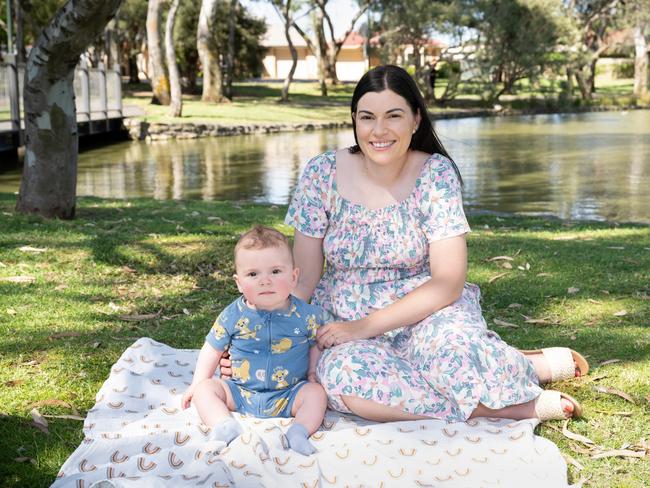 Luisa Colquist with son Thomas.