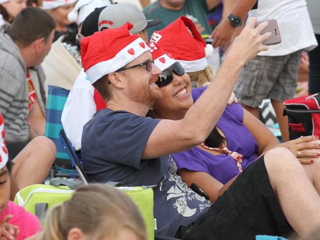 Carols on the Beach , Surfers Paradise Beach . Picture Mike Batterham