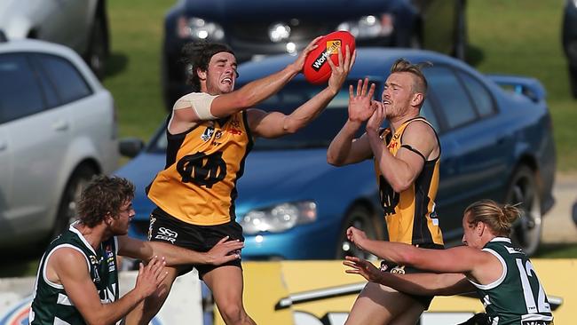 Jydon Neagle, left, was a star in the Ovens and Murray before moving to Balranald. Picture: Yuri Kouzmin