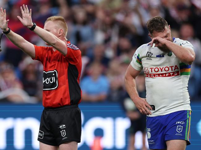 SYDNEY, AUSTRALIA - SEPTEMBER 01: Elliott Whitehead of the Raiders reacts after being sent to the sin bin during the round 26 NRL match between Sydney Roosters and Canberra Raiders at Allianz Stadium, on September 01, 2024, in Sydney, Australia. (Photo by Cameron Spencer/Getty Images)