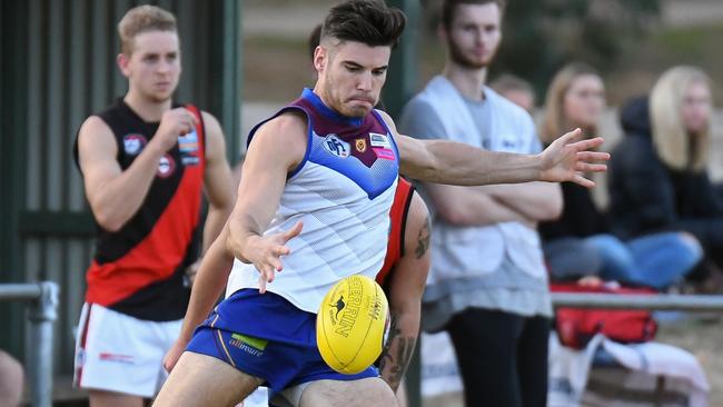 James Kroussoratis in action for Banyule. Picture: Nathan William Media