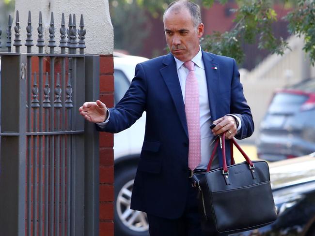 05/02/19 NAB CEO Andrew Thorburn arrives to his Middle Park home after work. Aaron Francis/The Australian