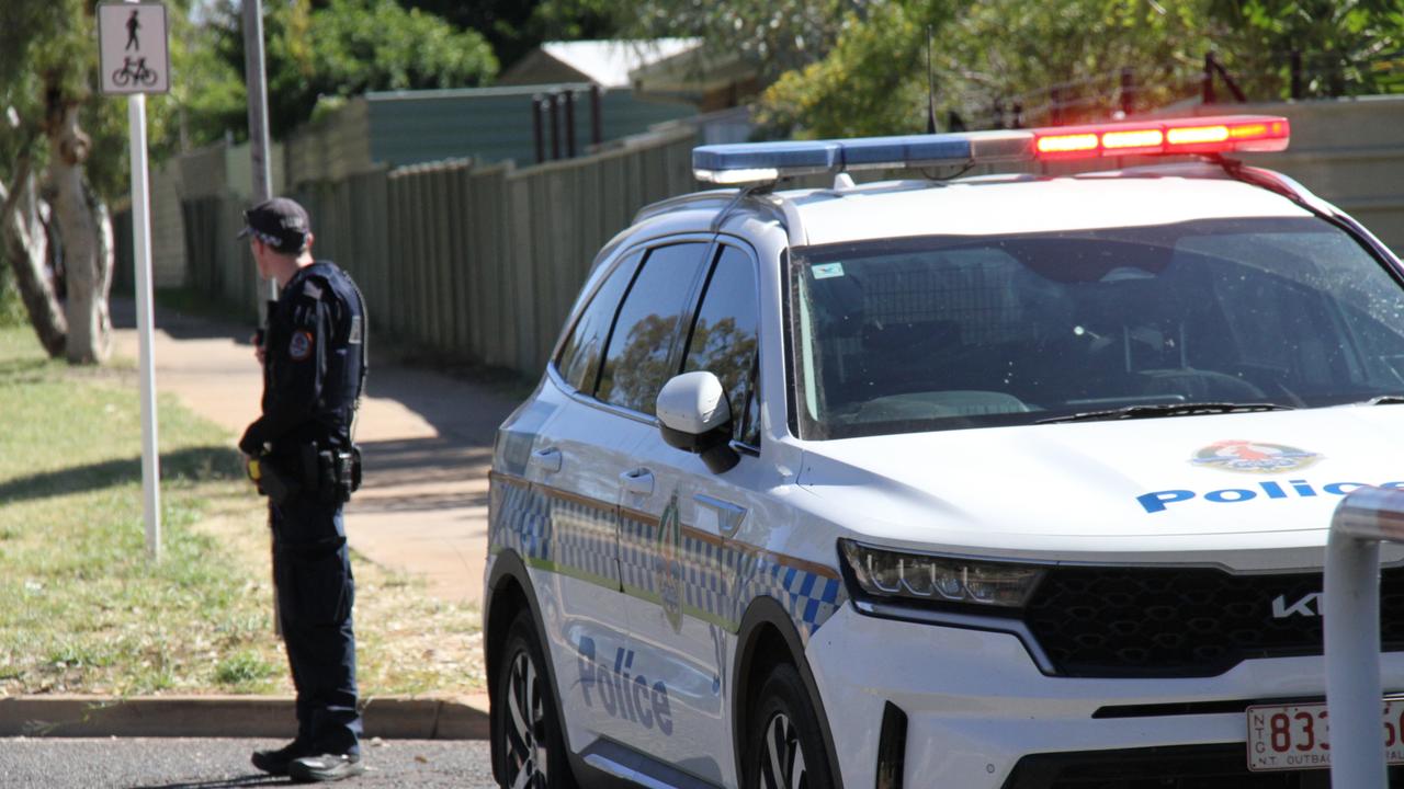 Cops close suburban Alice Springs street