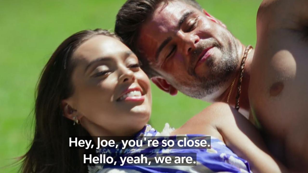 Nicole ups the flirting with Joe to see if he still has a crush on her.