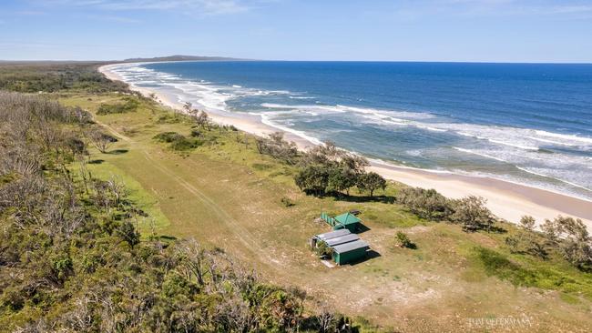 The Noosa beachfront land at the centre of the dispute.