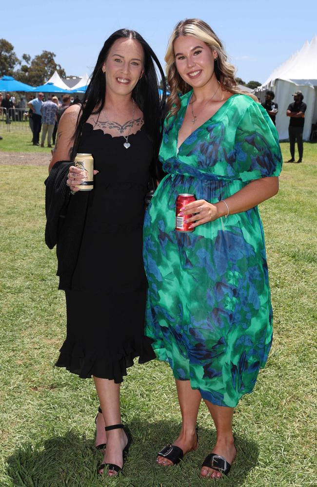 MELBOURNE, AUSTRALIA – DECEMBER 8 2024 Was and Amanda attend the Werribee Cup in Werribee on December 8th, 2024. Picture: Brendan Beckett