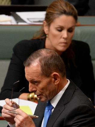 Credlin and Abbott in Question Time
