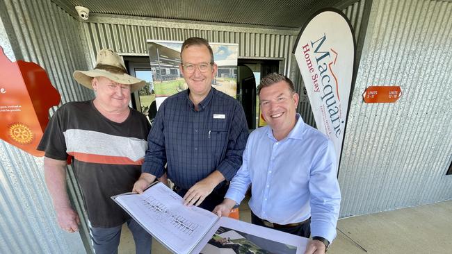 Dubbo MP Dugald Saunders with Macquarie Home Stay managing director Rod Crowfoot and patient Owen Campbell from Gwabegar.