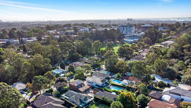 More than 1300 homes were empty on Census night in Lane Cove.