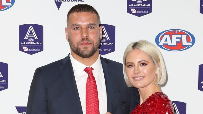 MELBOURNE, AUSTRALIA - AUGUST 29:  Lance Franklin of the Swans and Jesinta Franklin arrive during the 2018 AFL All-Australia Awards at the Palais Theatre on August 29, 2018 in Melbourne, Australia.  (Photo by Scott Barbour/Getty Images)