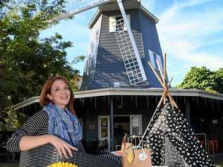 FAMILY FUN: Deonie Crowther is holding family craft sessions at the Windmill Cafe in Bargara. Picture: Mike Knott BUN160617DEONIE1