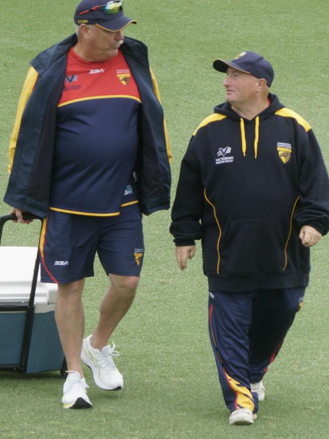 Kingston Hawthorn's coach Colin Siller (right).