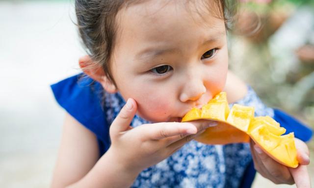 Fruit For Breastfeeding What To Eat To Boost Milk Supply And What To Avoid Kidspot