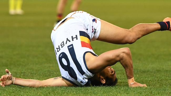 Eddie Betts of the Crows reacts after kicking a goal during the Round 13 AFL match between the Hawthorn Hawks and the Adelaide Crows at the MCG in Melbourne, Saturday, June 16, 2018. (AAP Image/Julian Smith) NO ARCHIVING, EDITORIAL USE ONLY