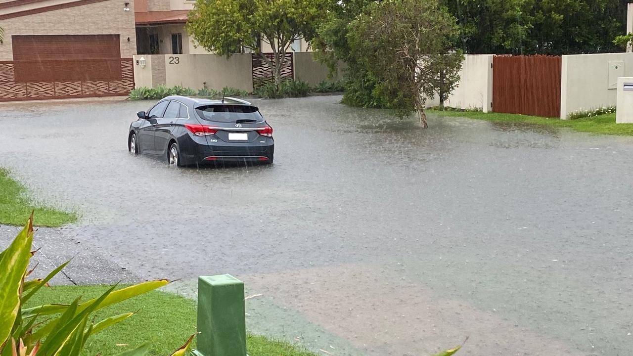 Flooding in Mountain Creek. Picture: QFES