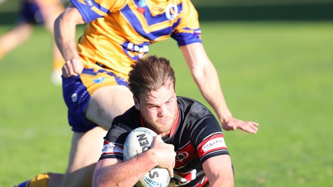 Sam McCann scores a try for Collegians. Picture: Steve Montgomery