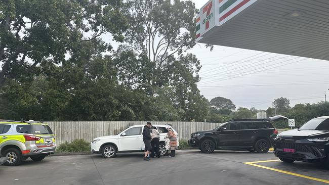 New details have emerged in the case against a Gold Coast father charged with leaving his three kids unattended in a car for 12 hours, where they allegedly were discovered at a nearby Logan service station.