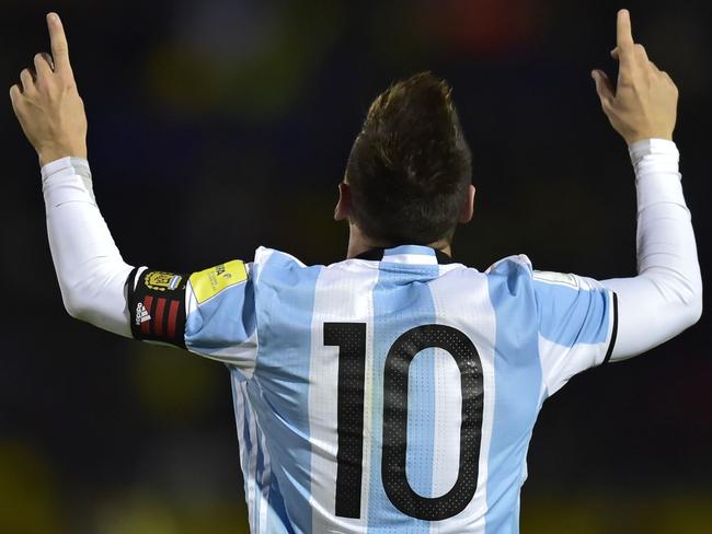 Ecuador vs. Argentina, World Cup Qualifiers: Final Score 1-3, Lionel Messi  hat-trick sends Argentina to Russia - Barca Blaugranes