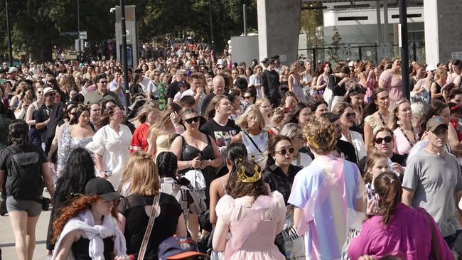 Thousands of Taylor Swift fans have gathered around MSG for her first concert in Australia. Picture: NCA NewsWire/ Valeriu Campan