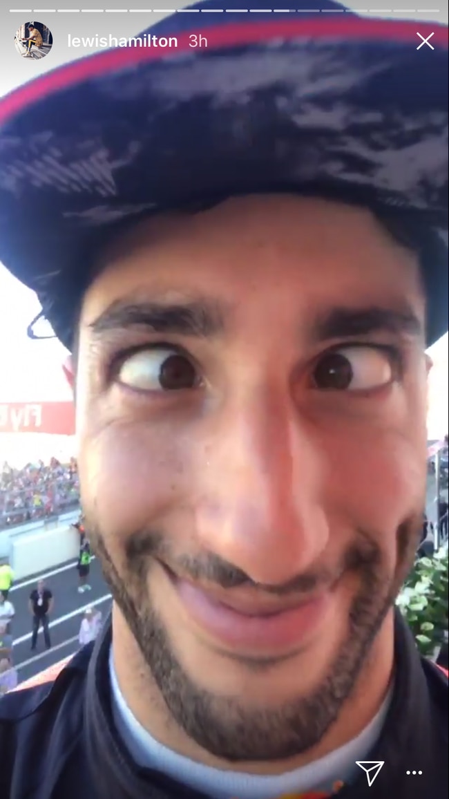 Australian F1 driver Daniel Ricciardo has nicked rival Lewis Hamilton's phone to play a hilarious prank.