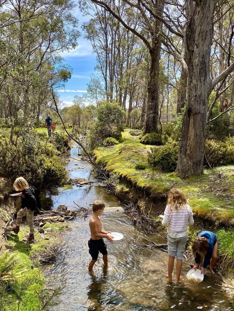 Picture perfect way to enjoy all that Tasmania has to offer.