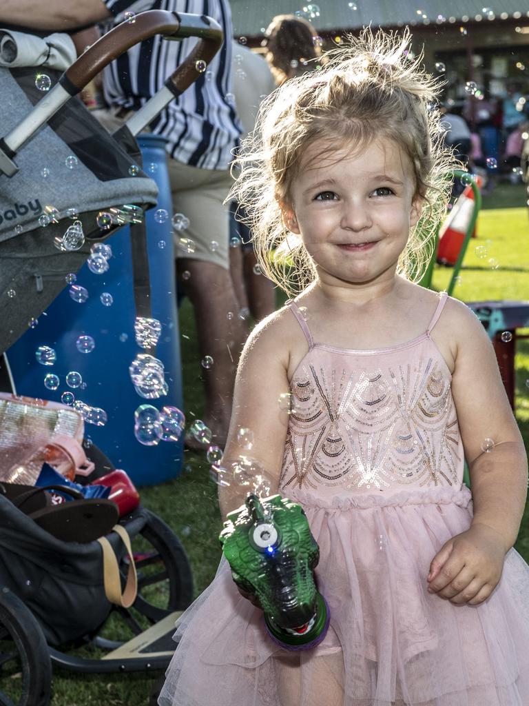 Grace York 2yo working the bubbles at the Toowoomba Street Food Festival at Pittsworth. Saturday, January 29, 2022. Picture: Nev Madsen.