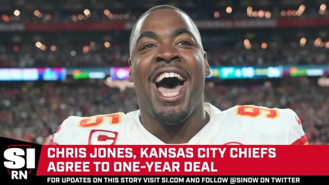 All-Pro Chris Jones signs 1-year deal with Chiefs to end holdout 