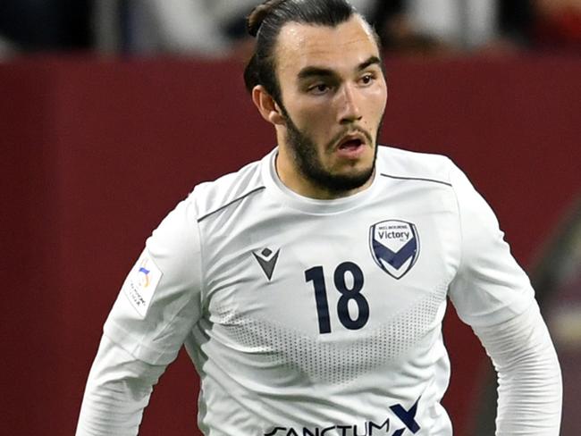 KOBE, JAPAN - MARCH 15: Nicholas D'Agostino of Melbourne Victory in action during the AFC Champions League qualifying playoff match between Vissel Kobe and Melbourne Victory at Noevir Stadium Kobe on March 15, 2022 in Kobe, Hyogo,Japan. (Photo by Masashi Hara/Getty Images)