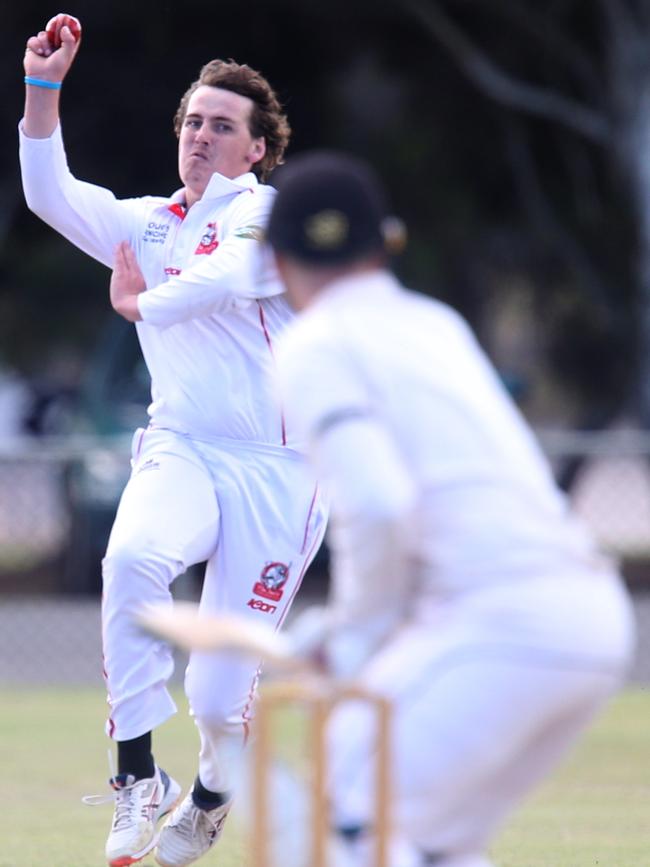 Corio’s Dylan Shelley comes in to bowl. Picture: Mark Wilson