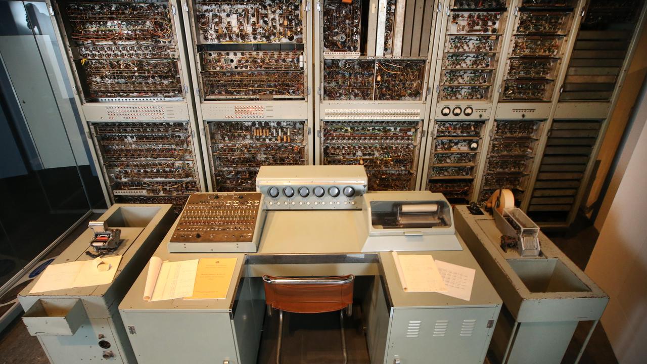 CSIRAC, Australia’s first computer, goes on display at Scienceworks ...