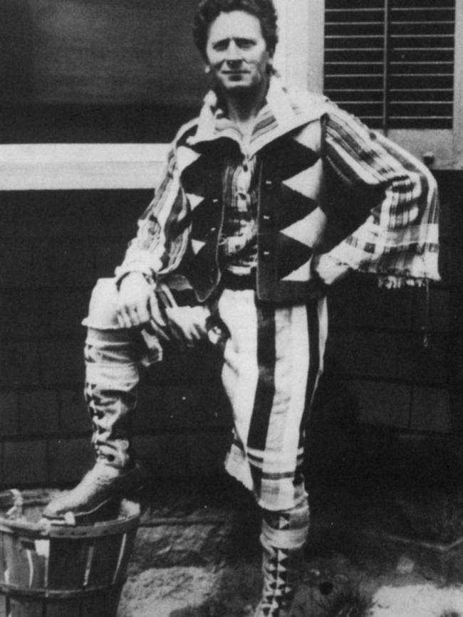 Pianist Percy Grainger wearing towel clothes of his own design in 1934.