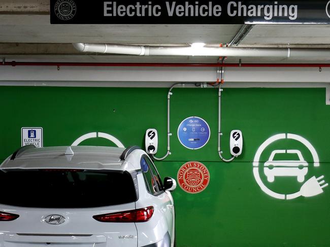 Electric vehicle spruikers can’t go the distance