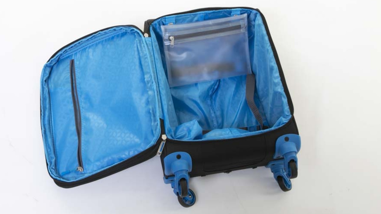 aldi skylite 56cm spinner carry on