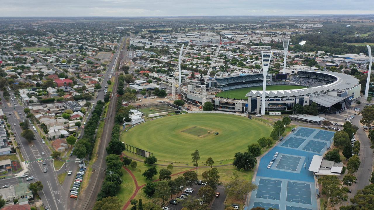 Revealed: 8000-seater footy ground proposed for Kardinia Park