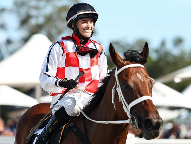 WYONG, AUSTRALIA - JANUARY 11: Alysha Collett riding Waterford win Race 8 Wyong Leagues Group $500,000 The Lakes during Sydney Racing: Wyong 150th Anniversary And The Lakes Race Day at Wyong Racecourse on January 11, 2025 in Wyong, Australia. (Photo by Jeremy Ng/Getty Images)