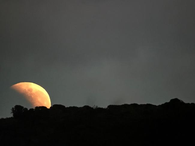 Blood Moon from Thistle Island — Ian Oswald-Jacobs, IOJ Aerial Photography